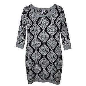 Alya Metallic Jacquard Sweater Dress – Size Medium – EUC Slight shimmer